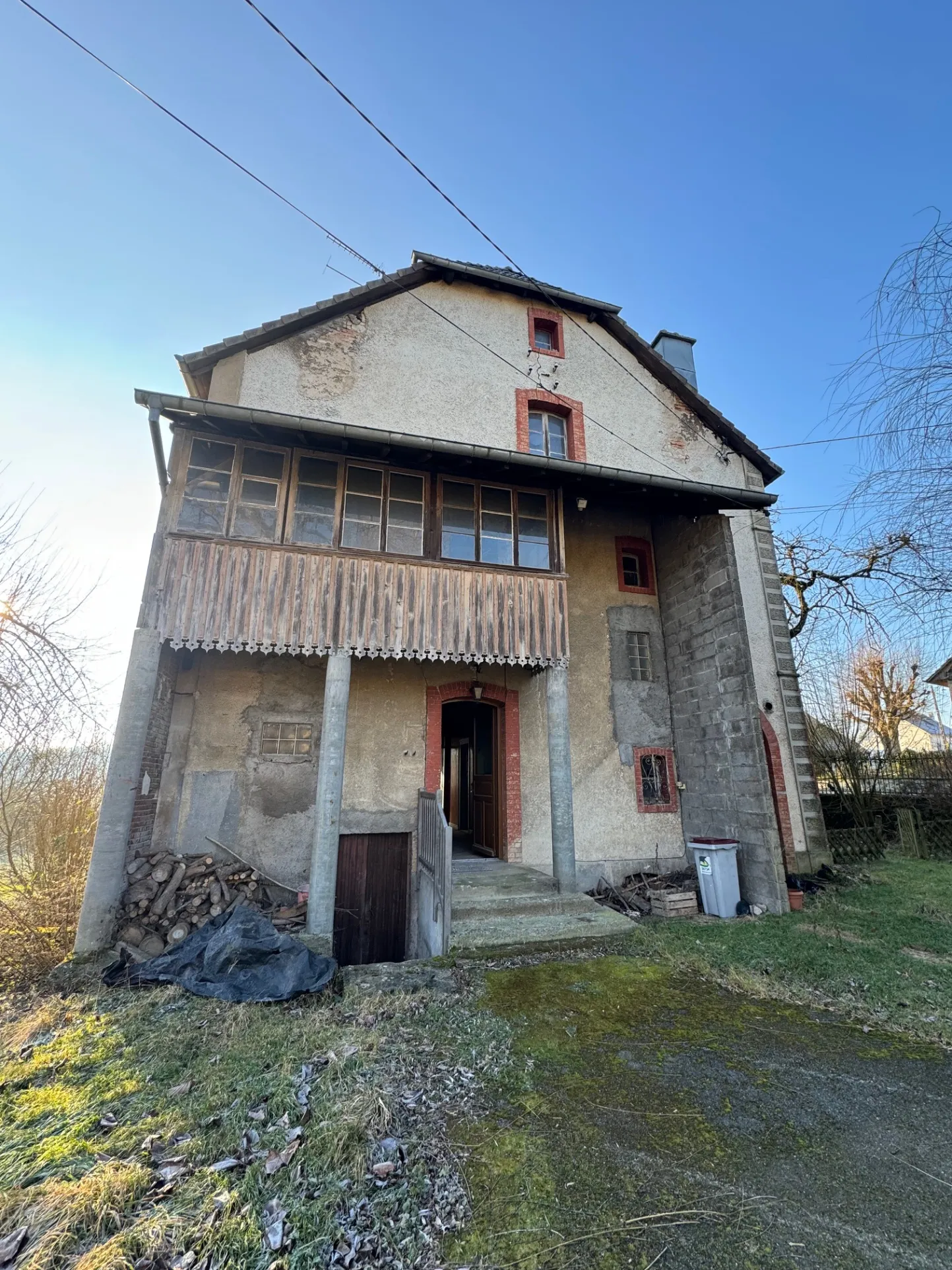 Ancien moulin à rénover à Montreux-Château 