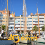 Studio à Hyères Le Port avec parking dans résidence sécurisée