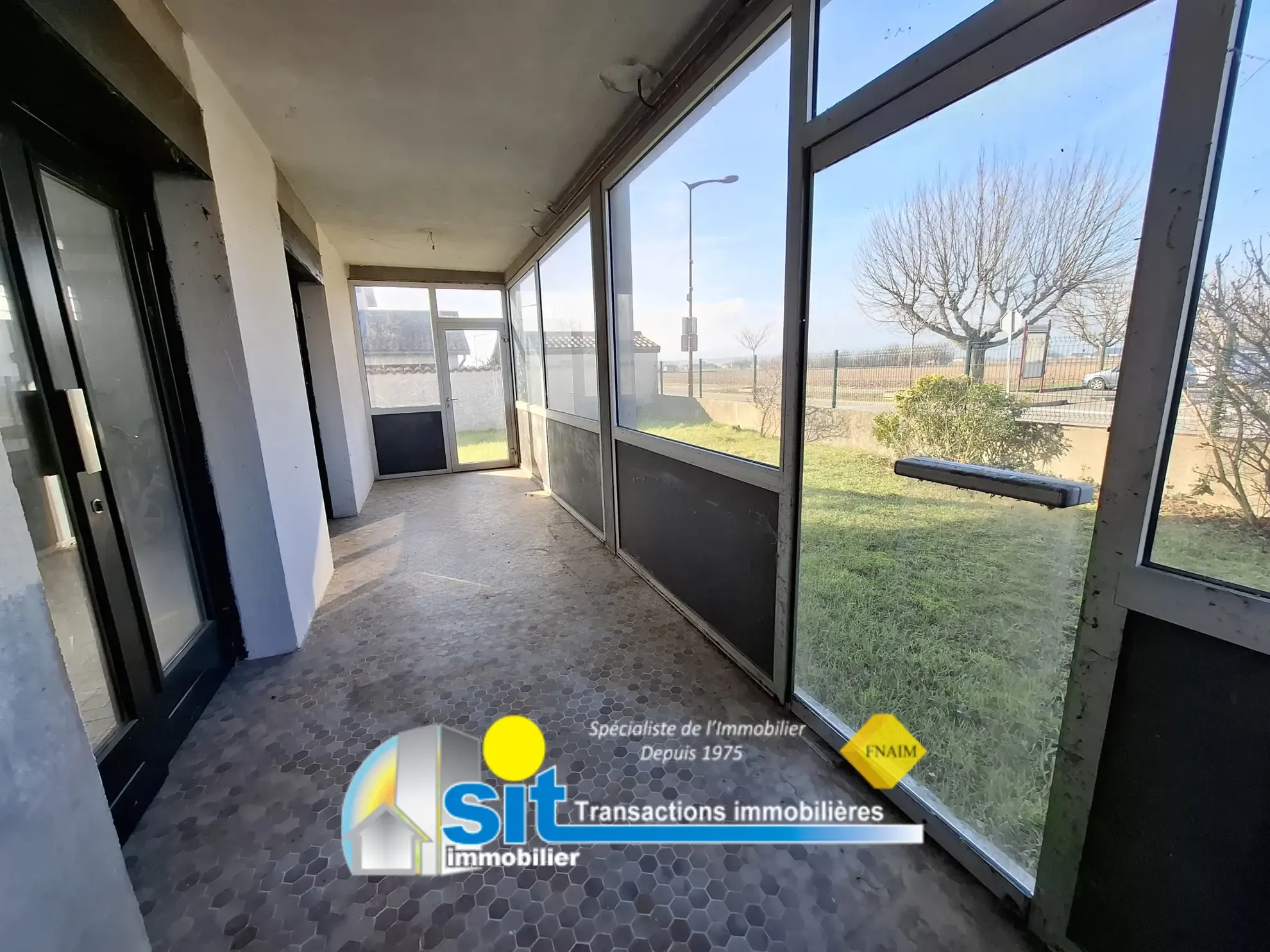 Maison traditionnelle à vendre à Saint-Clair-du-Rhône - 235000 EUR 