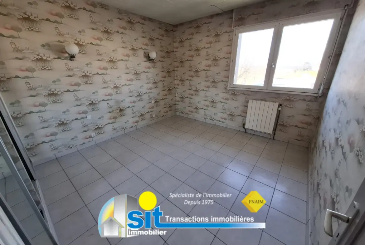 Maison traditionnelle à vendre à Saint-Clair-du-Rhône - 235000 EUR 