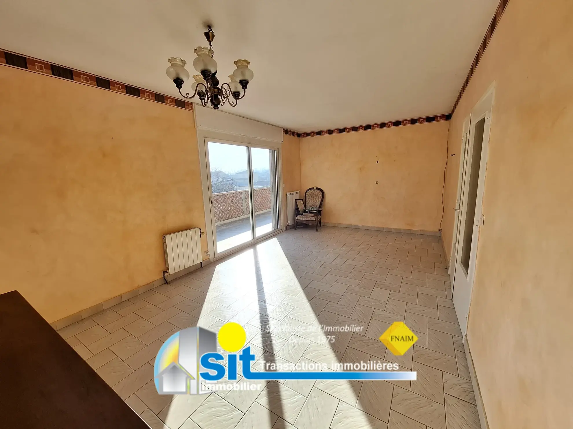 Maison traditionnelle à vendre à Saint-Clair-du-Rhône - 235000 EUR 