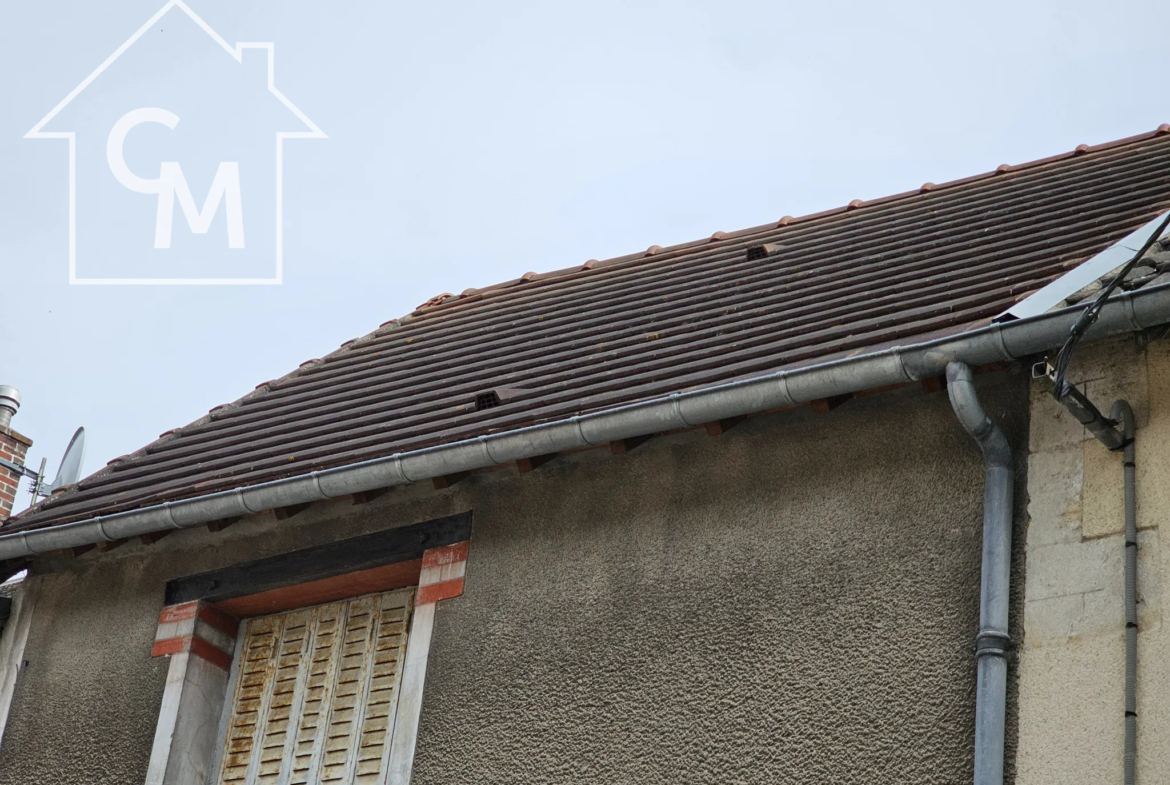 Maison à vendre à Gien avec jardin et travaux à prévoir 