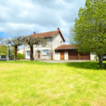 Belle Maison en Pierre à Vendre à Jussac