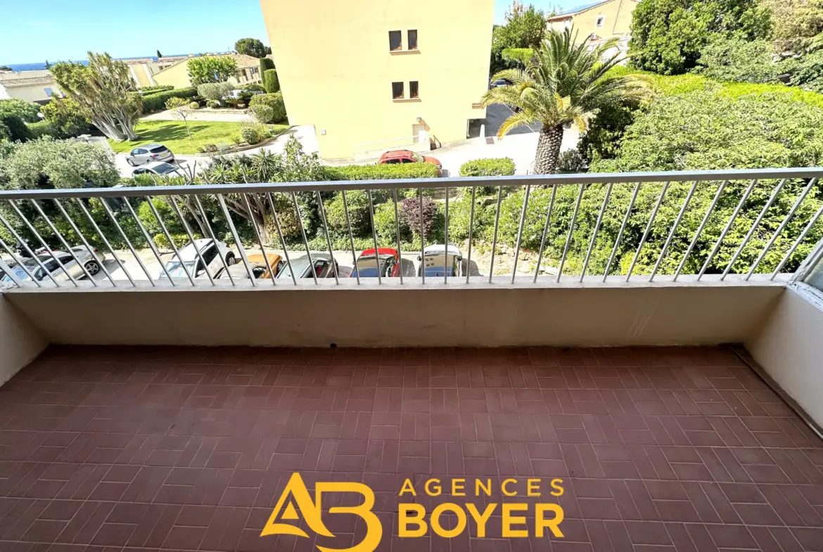 Appartement T2 de 51 m² à Bandol avec Vue Mer 