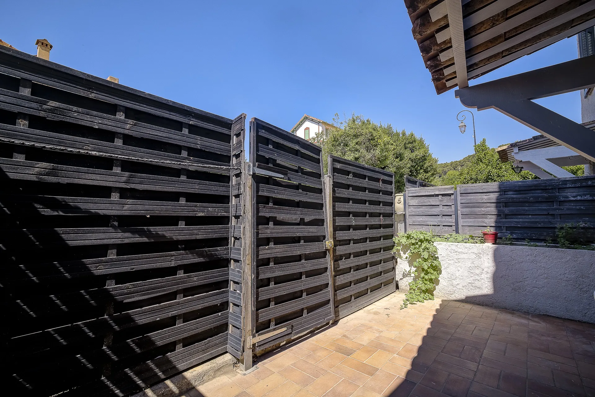 Bel appartement rénové à La Colle sur Loup avec vue sur Saint Paul 