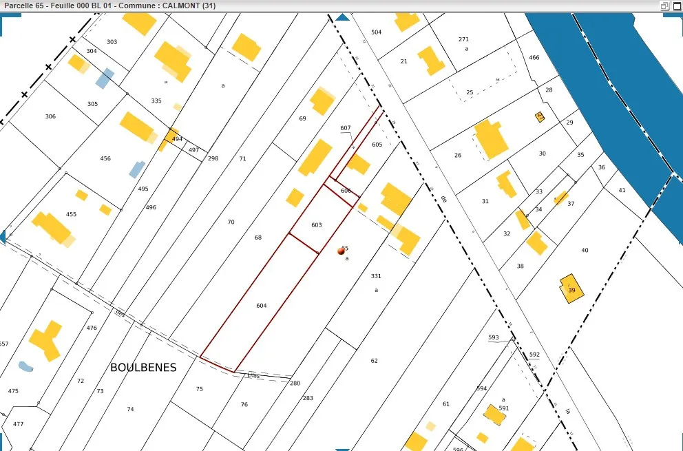 À vendre : Terrain constructible de 2174 m² à Calmont avec vue Pyrénées 