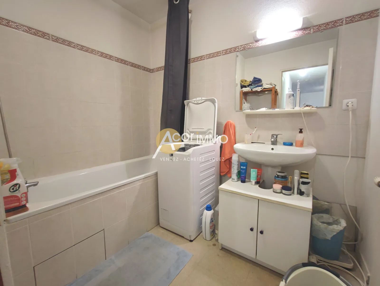 À vendre : Appartement T2 de 47 m² avec terrasse à Toulon, secteur St Jean 