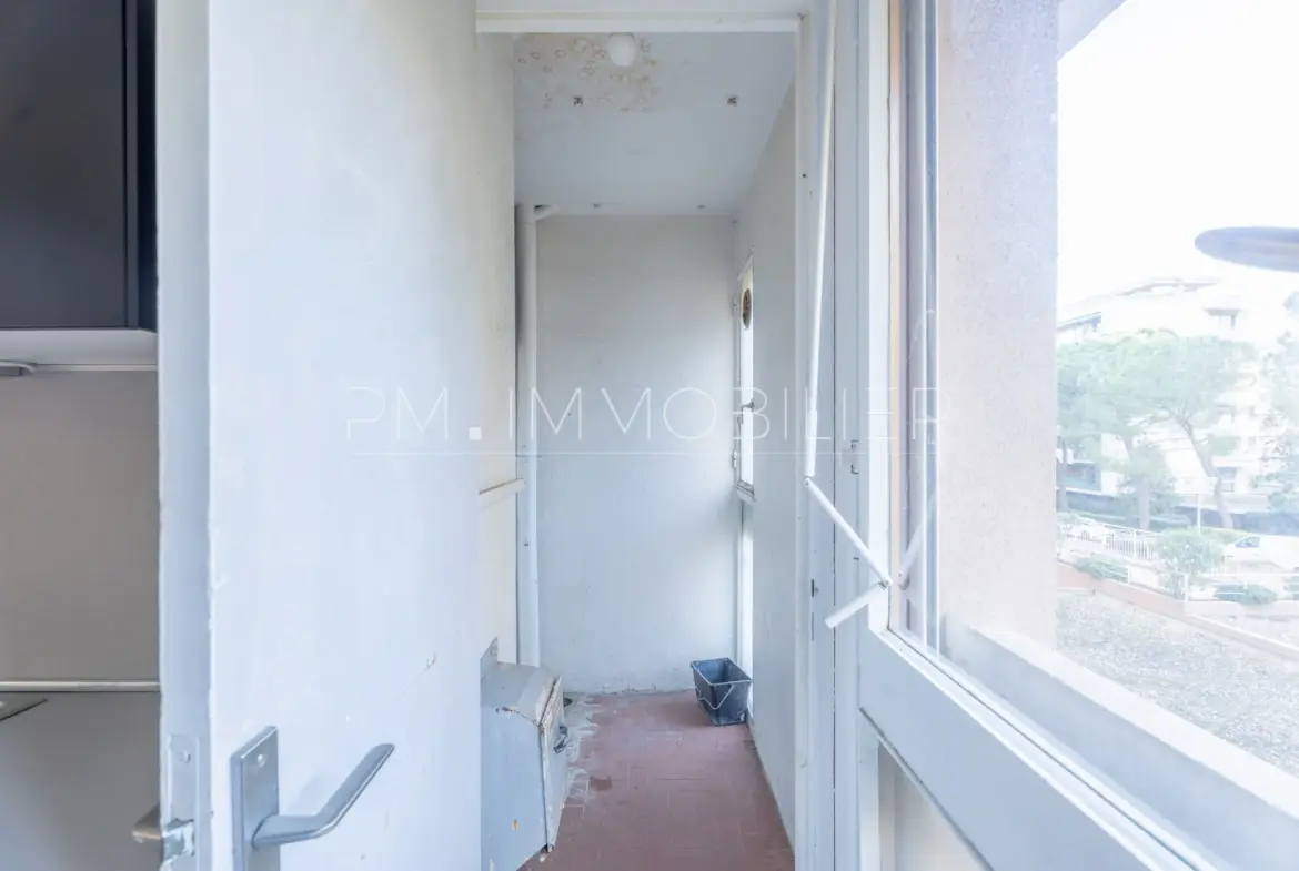 Appartement T4 avec balcon à vendre dans le quartier du Cabot, Marseille 9ème 