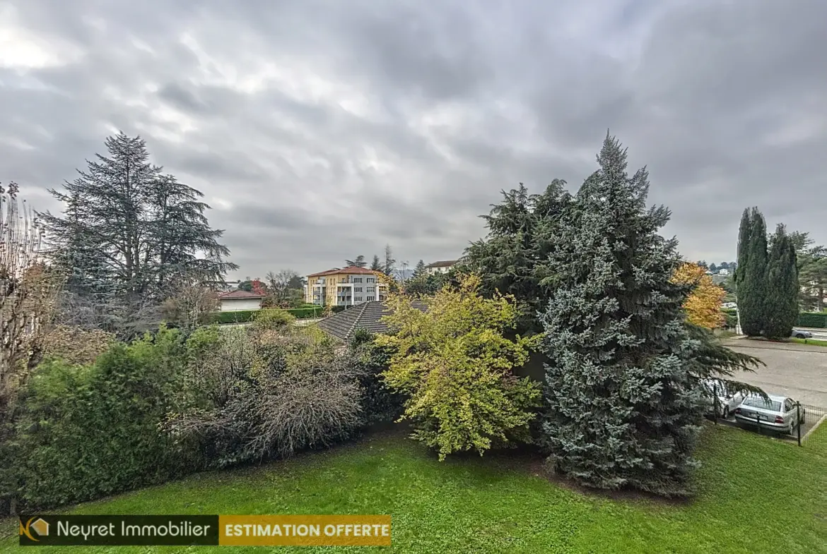 Appartement Type 4 à Francheville - Vue Dégagée 