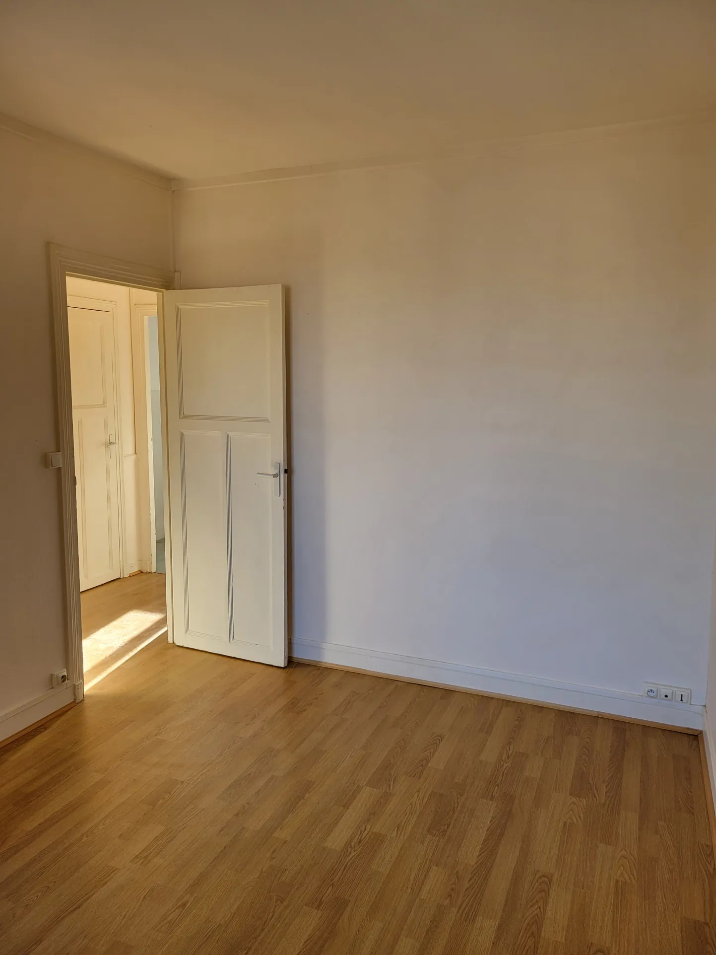 Vente appartement 2 pièces à Viroflay avec balcon 