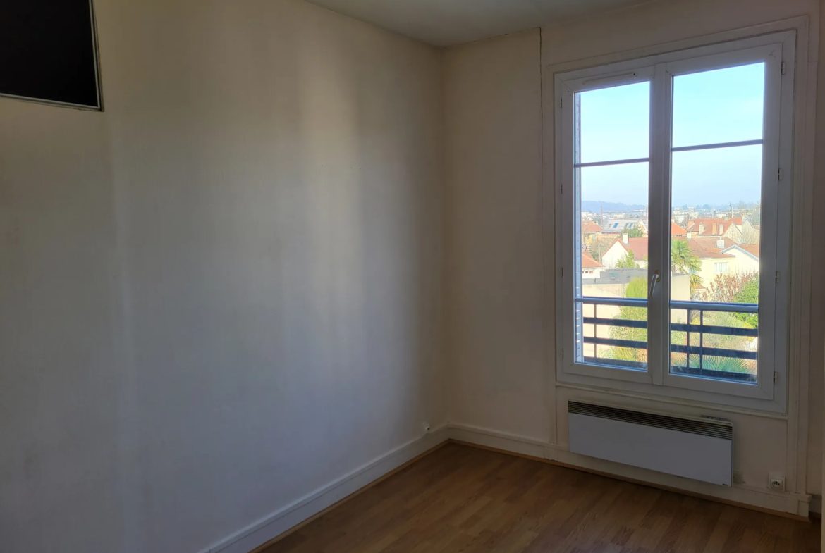 Vente appartement 2 pièces à Viroflay avec balcon 