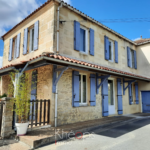 Vente Maison de Bourg Charmante avec 5 Chambres à Mauriac