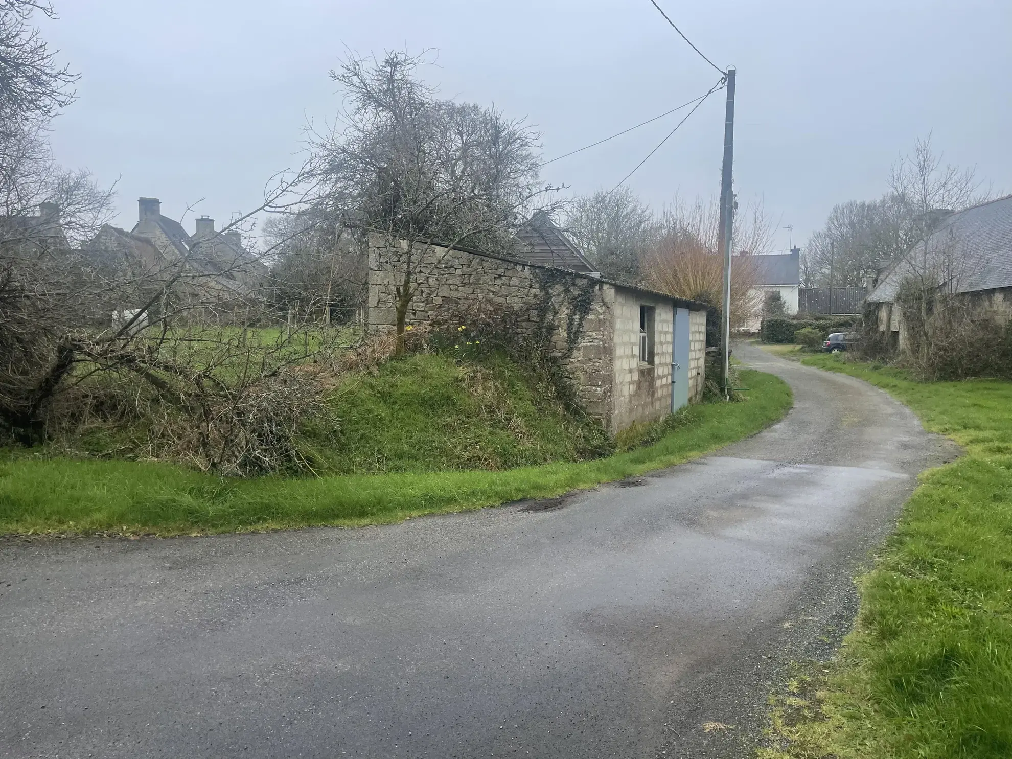 Longère à rénover à Melrand au cœur de la vallée du Blavet 