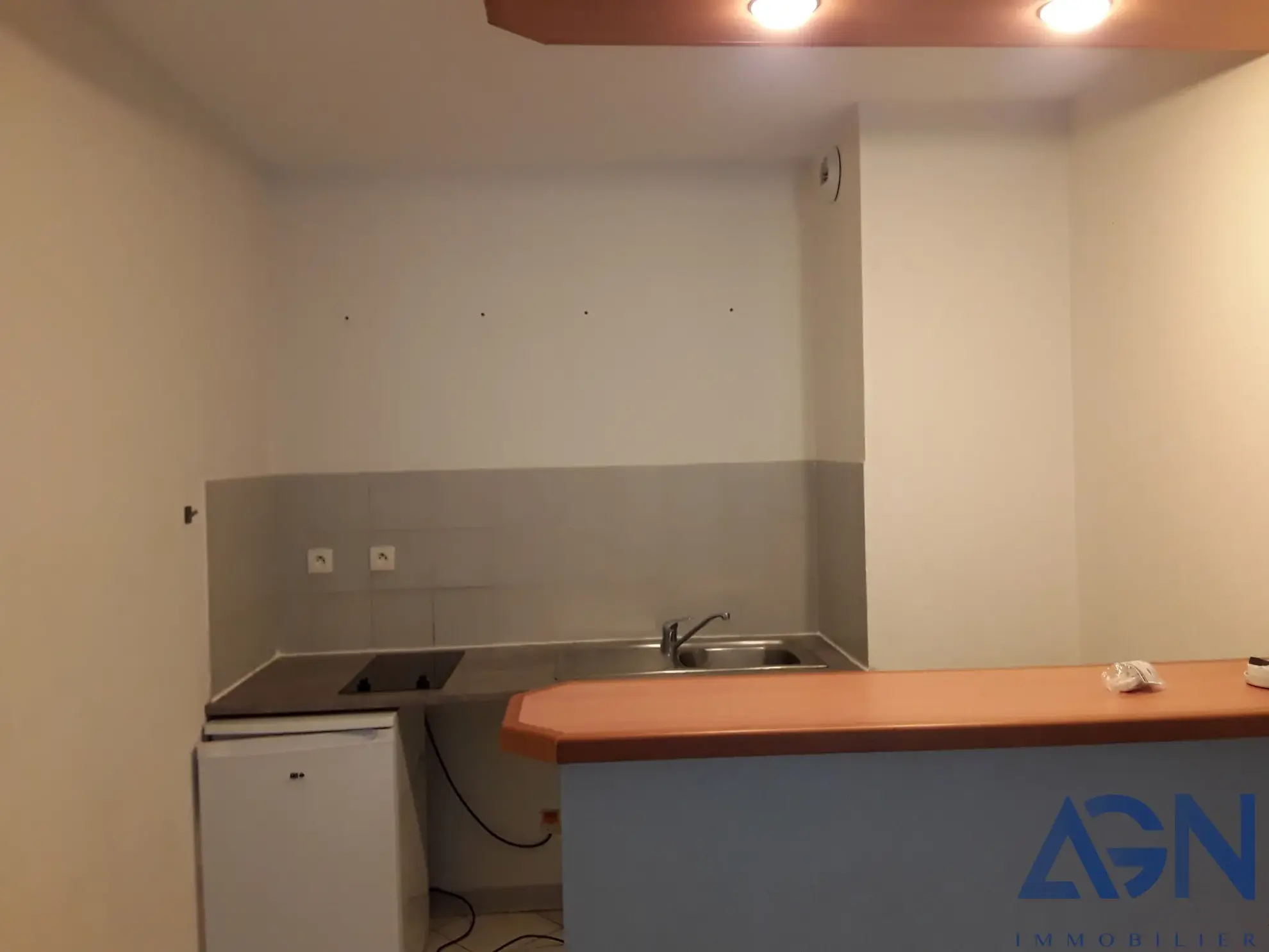 À vendre : appartement studio de 33,49 m² à Montpellier avec terrasse 