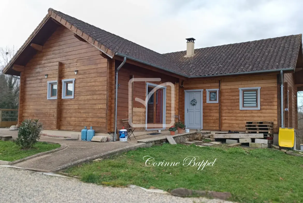 Maison spacieuse et lumineuse à Chalais - 123 m² 