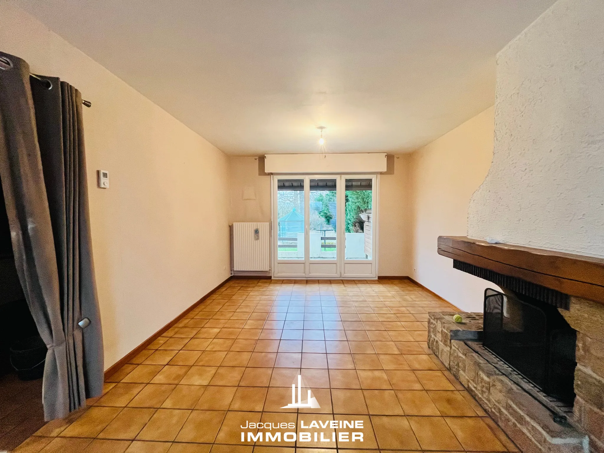 Maison de 5 pièces à vendre à Pouilly – 213000 EUR 