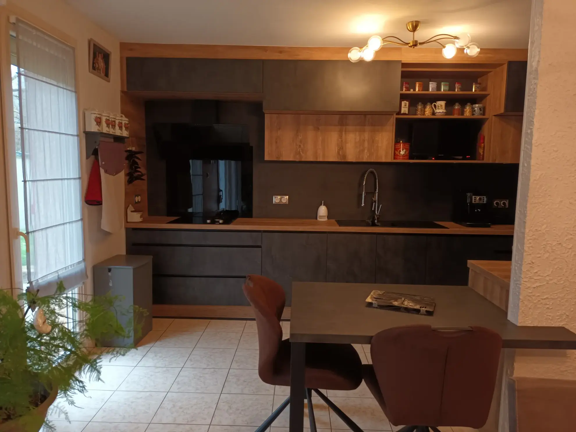 Pavillon T6 spacieux à Foug sur 1.485 m² de terrain 