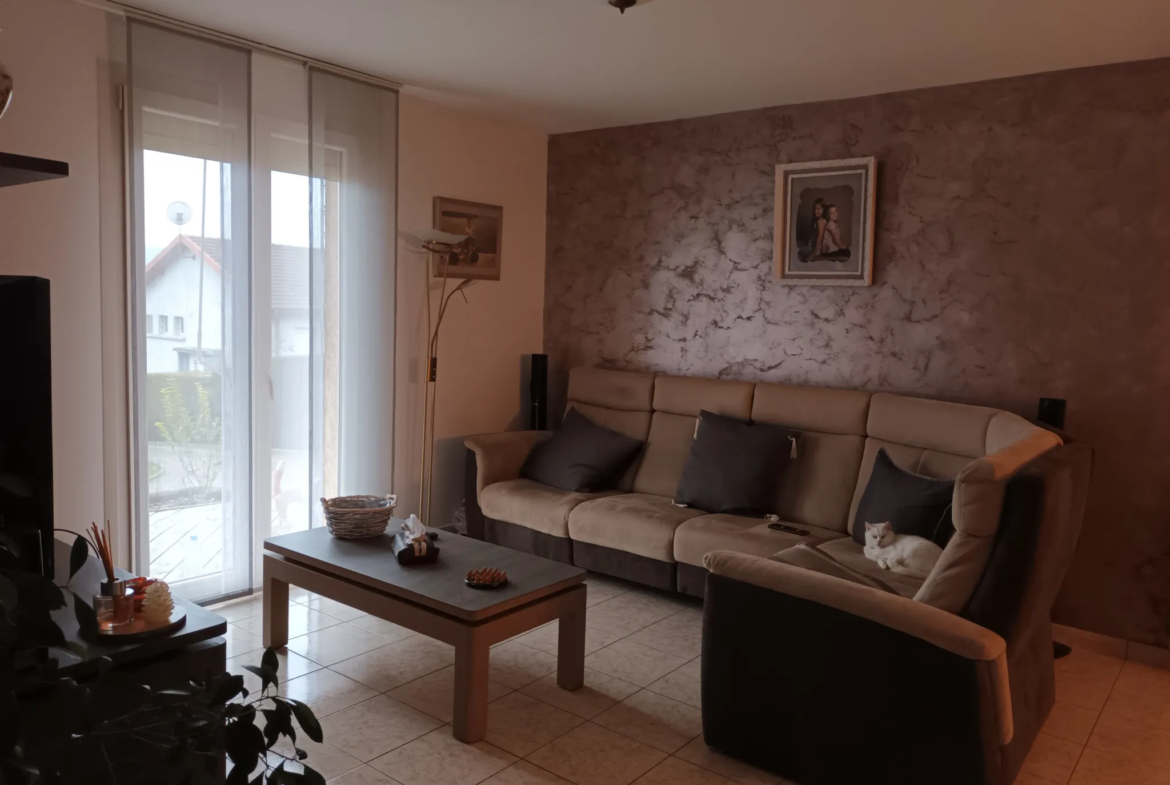 Pavillon T6 spacieux à Foug sur 1.485 m² de terrain 