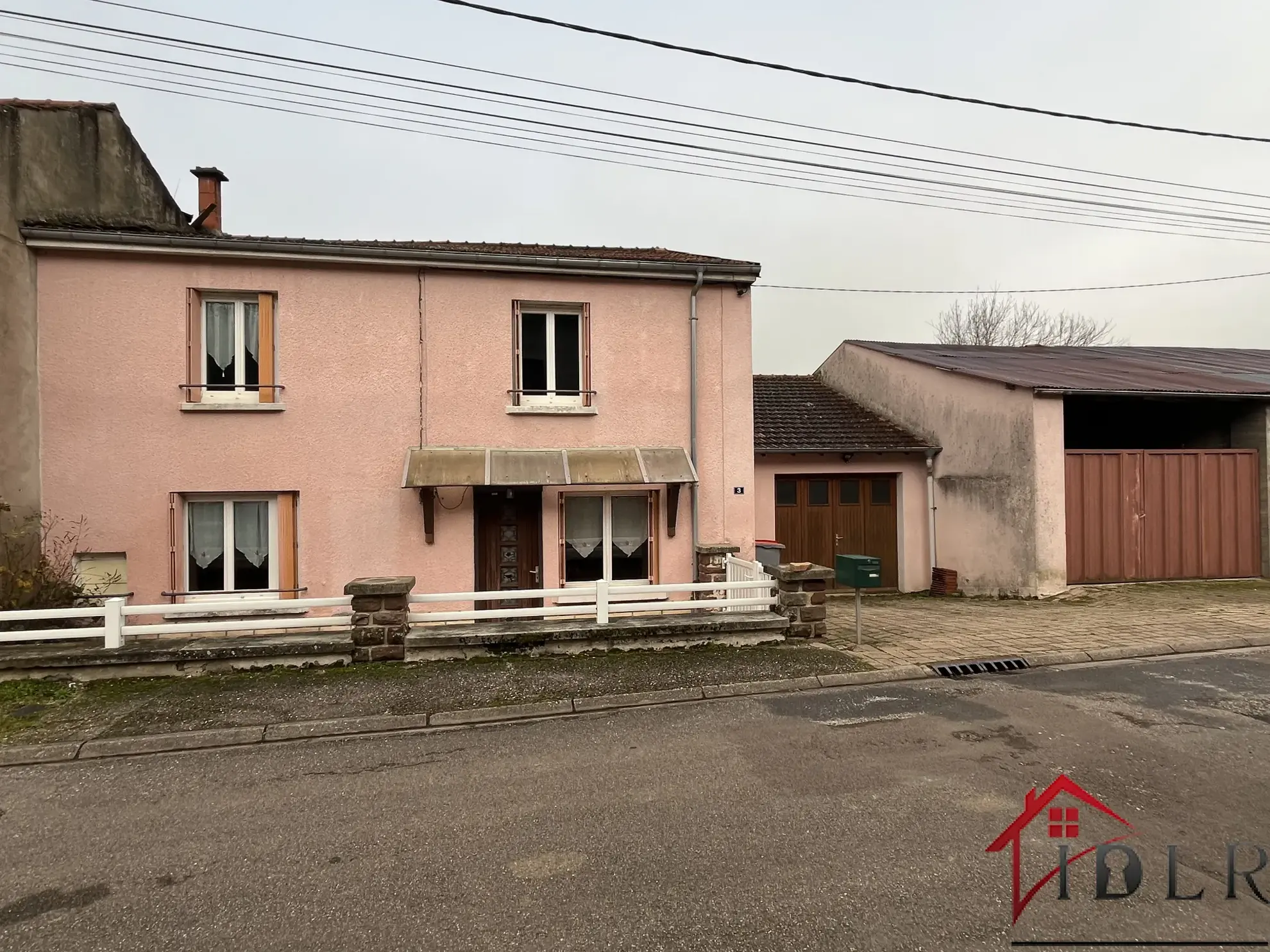 Maison de village avec hangar à Larivière-Arnoncourt - 770 m² de terrain 