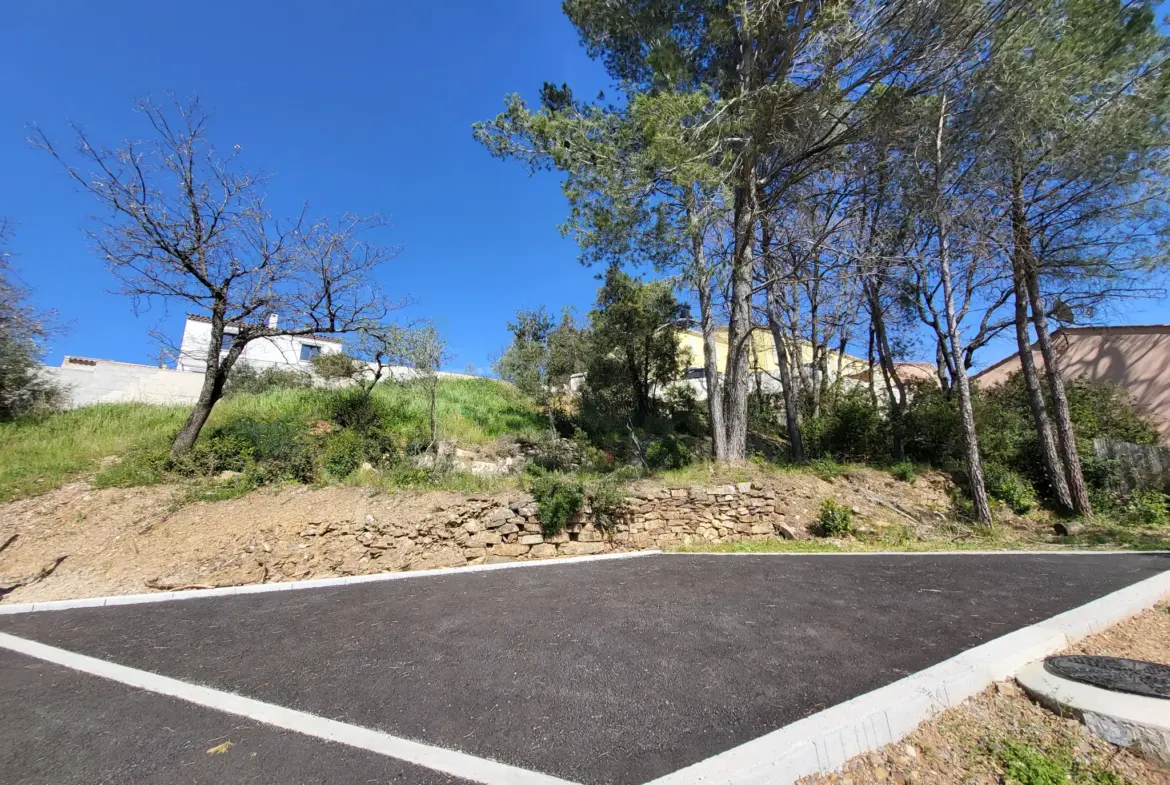 Terrain à vendre à Pierrefeu du Var - 622 m² 