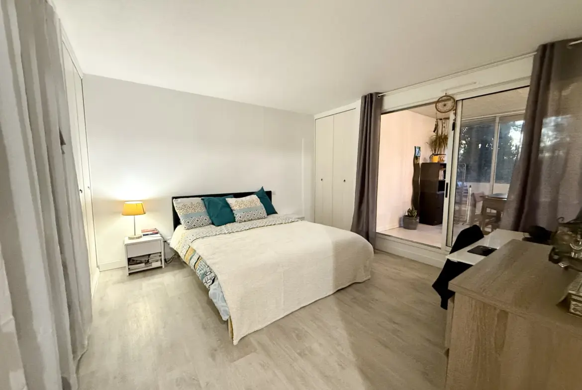 Appartement T2 rénové à vendre à Montpellier avec parking 