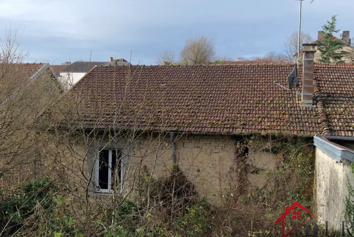 Maison à rénover de 118 m² à Voisey, Haute-Marne 