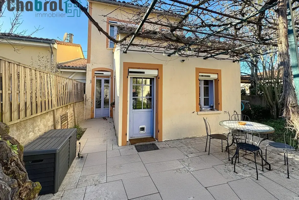 Maison de ville rénovée à Montauban, 3 chambres 