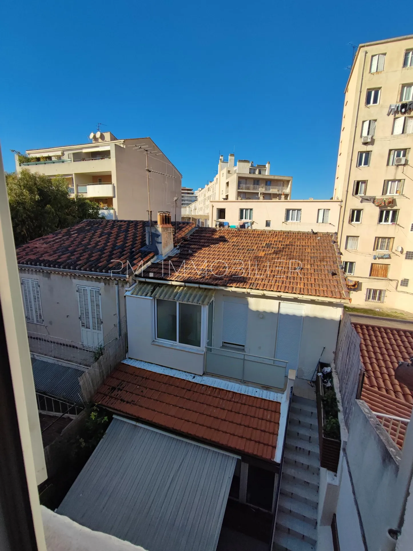 À vendre : Appartement 36 m² T2 au Rouet, Marseille 