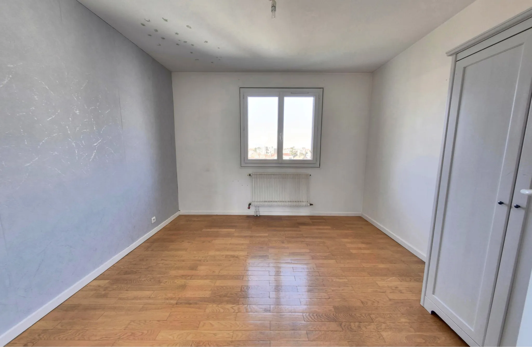 Vente appartement 2 chambres avec balcon et vue montagnes à Fontaine 