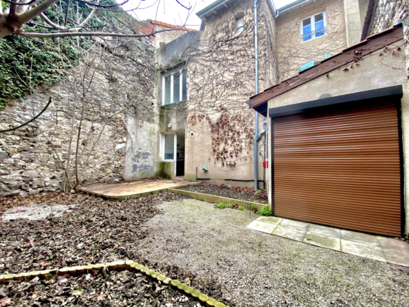 Studio en rez-de-chaussée avec terrasse à Saint-Vallier