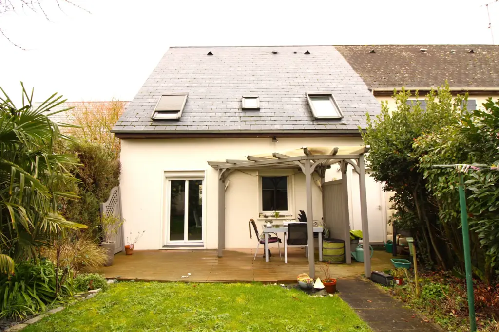 Maison de 4 chambres à vendre à Angers, secteur Banchais