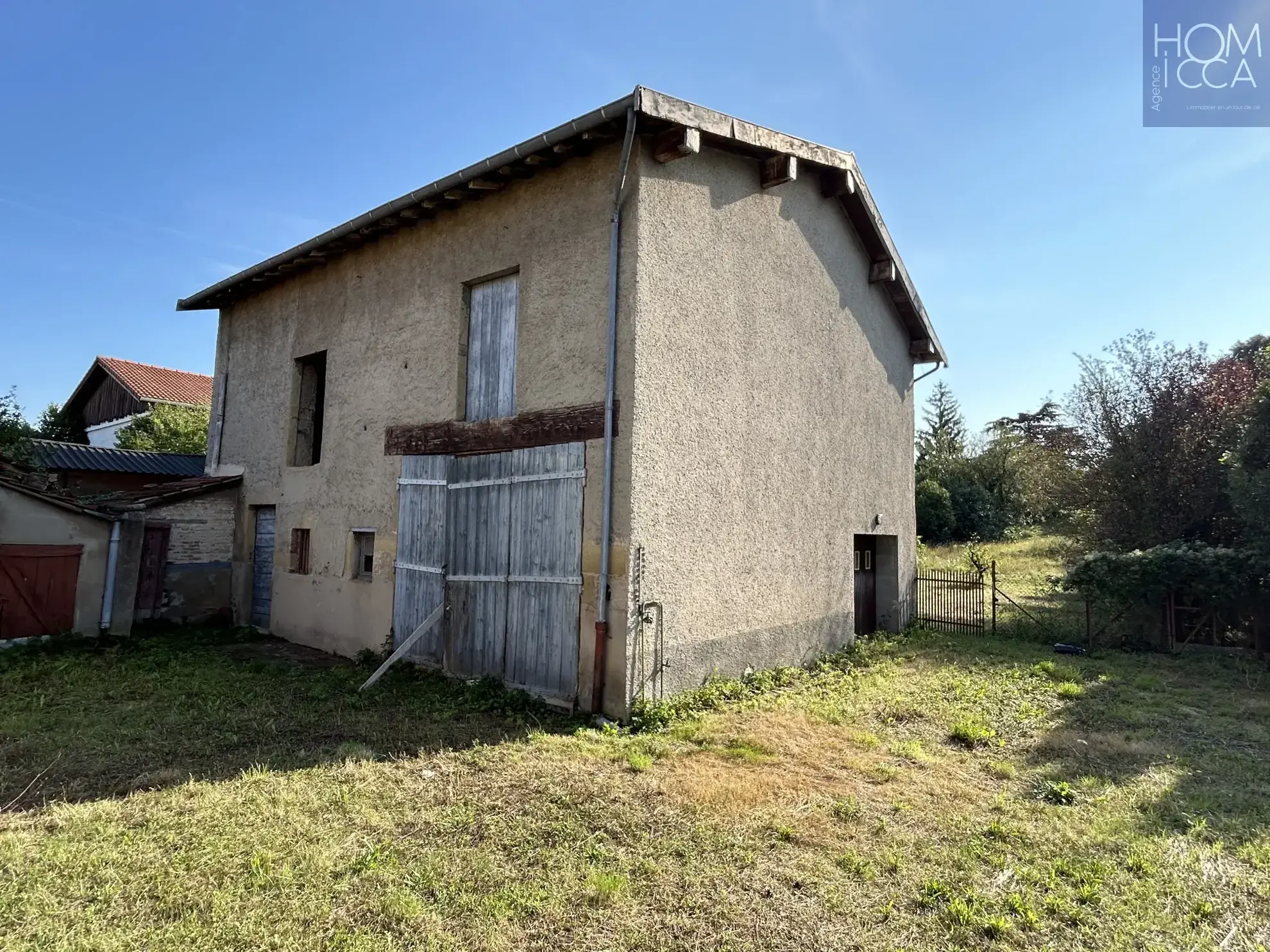 Vente hangar de 135m² sur terrain de 755m² à Ternay 