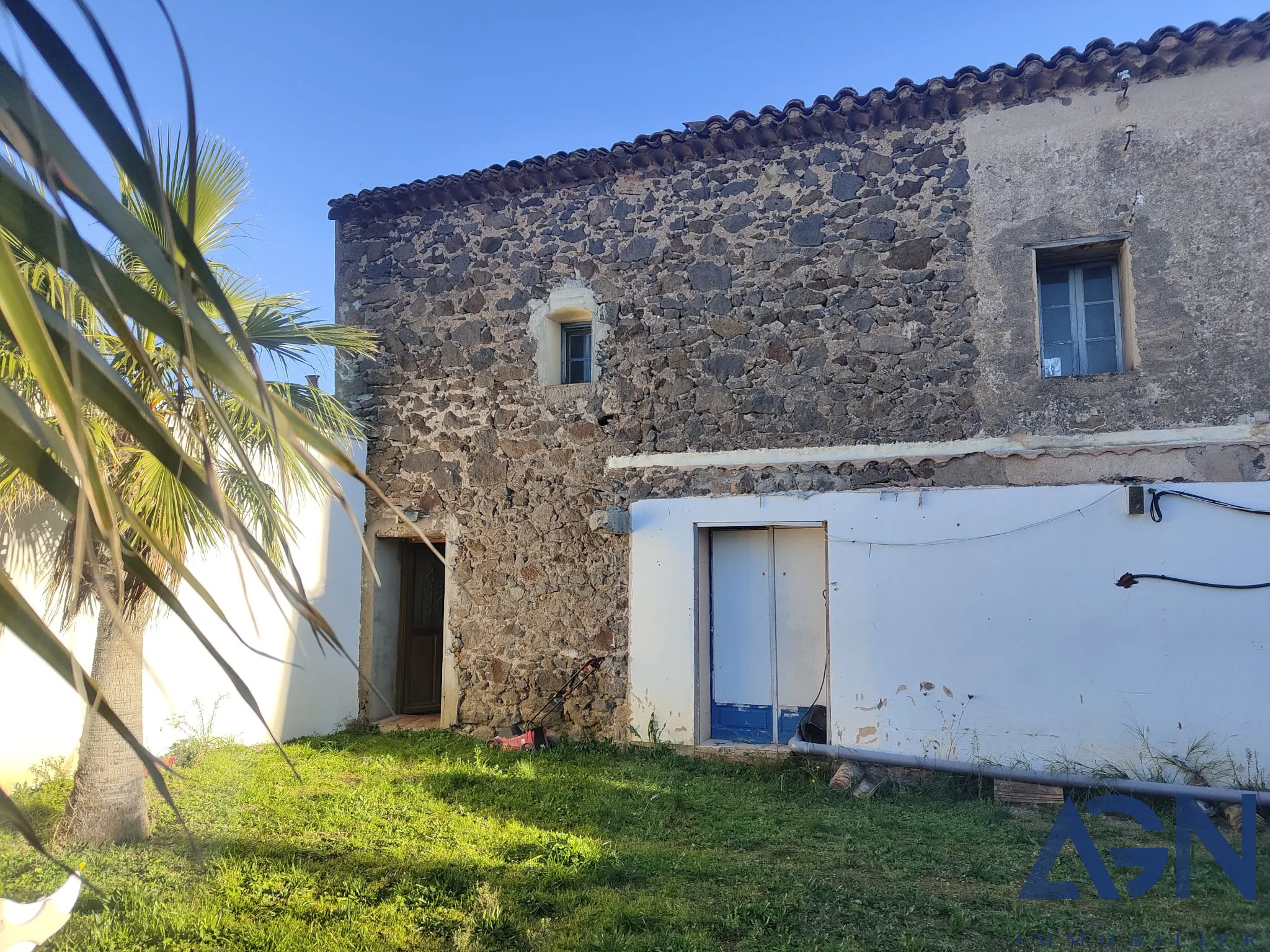 À vendre : Maison de 90 m² avec jardin à Agde 