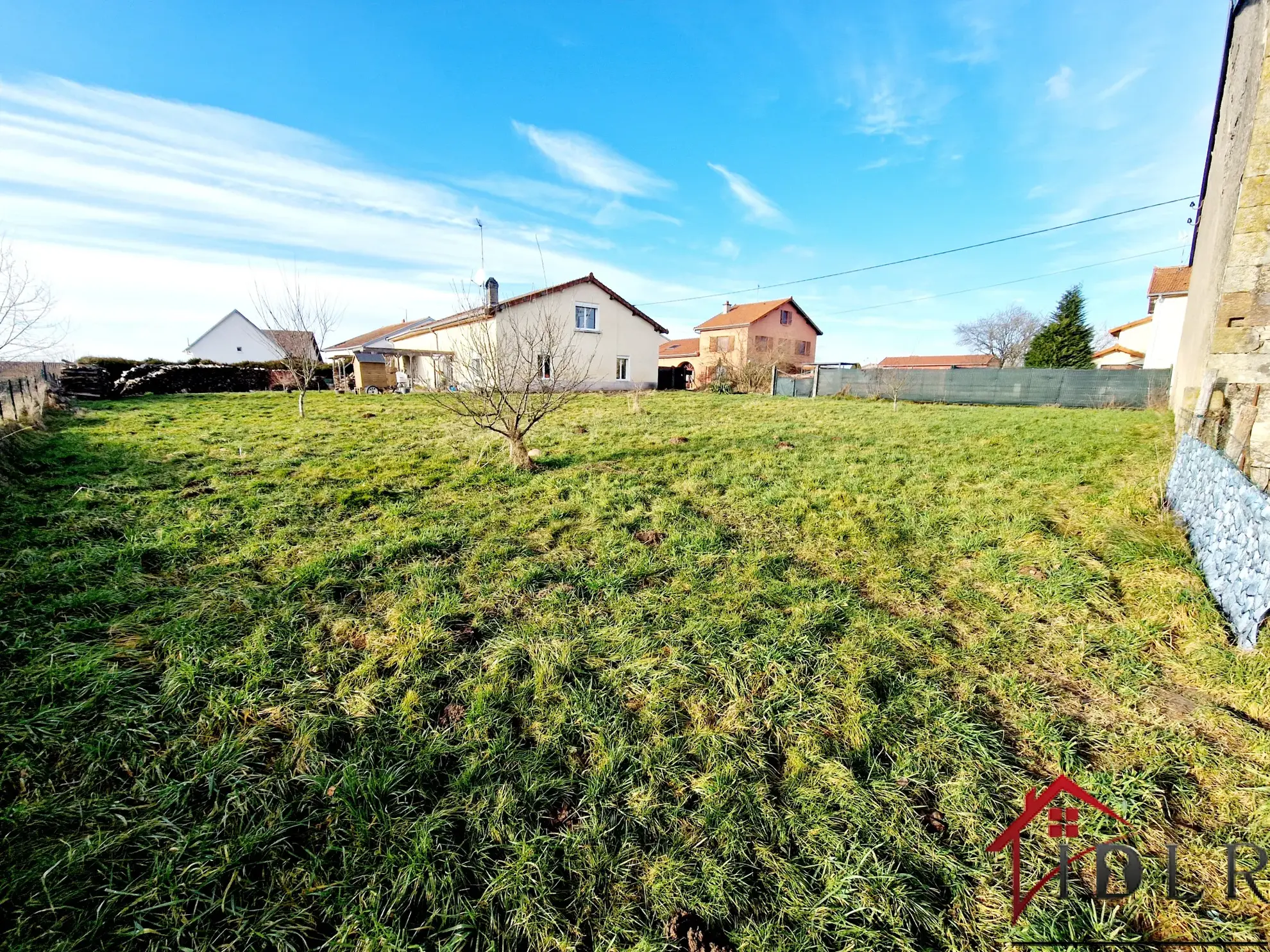 Maison à rénover de 133 m² à Passavant la Rochère sur 3795 m² de terrain 