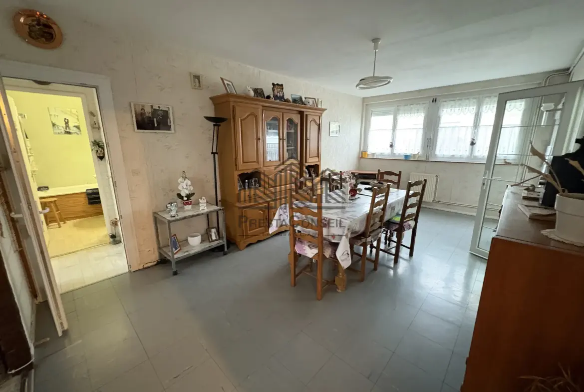 Appartement T3 à vendre - 60 m² à Caudebec-lès-Elbeuf 