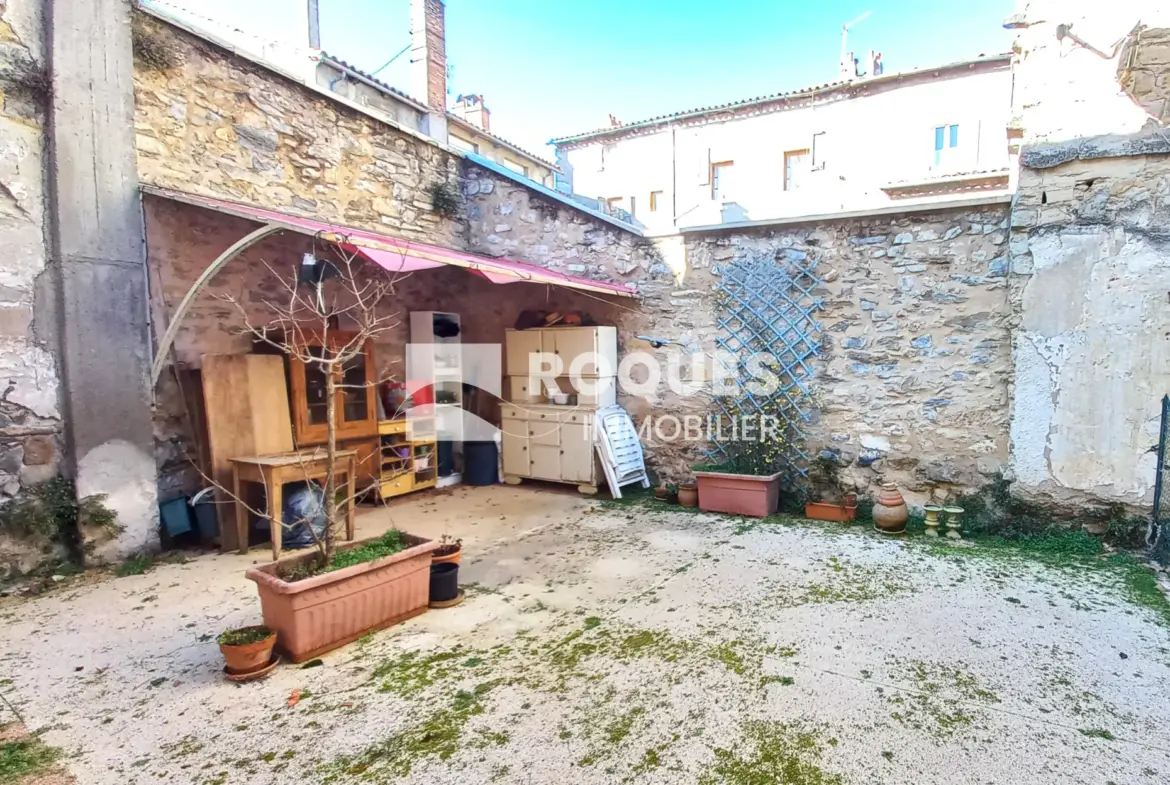 Appartement F3 1er étage avec belle terrasse à Millau 