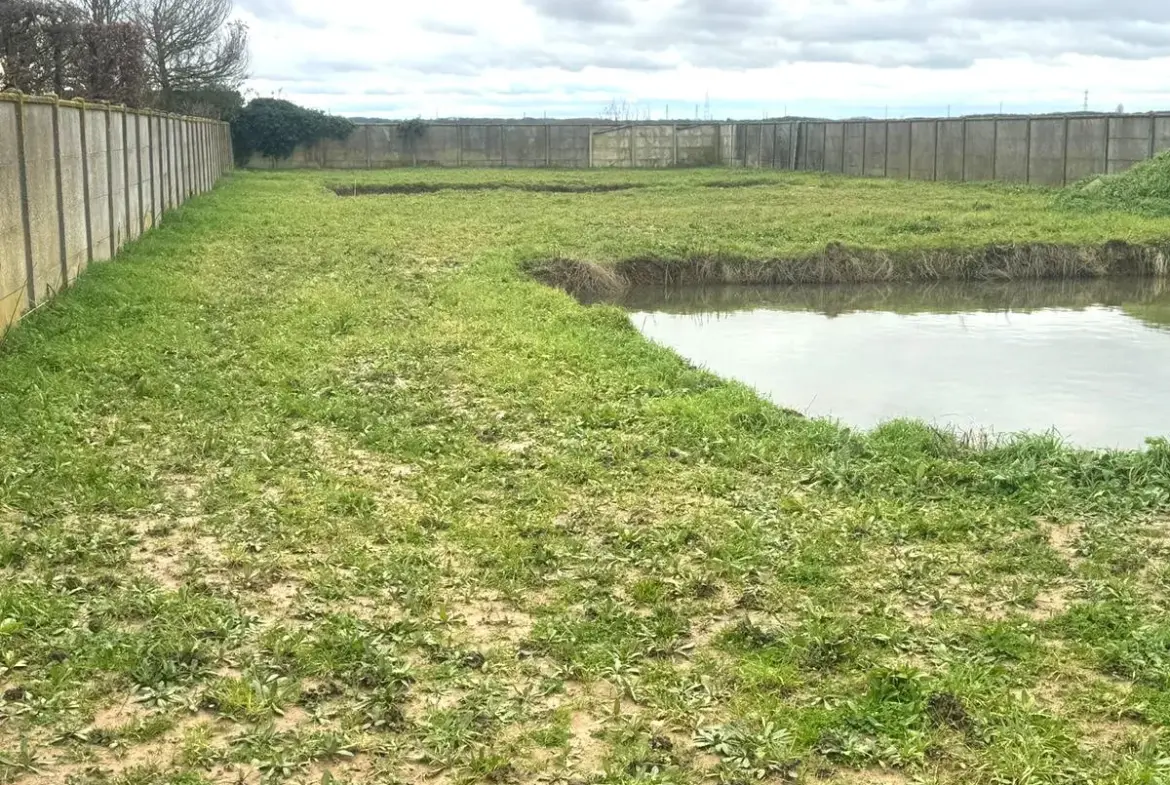 Terrain à bâtir de 662 m² à Gellainville, proche de Chartres 