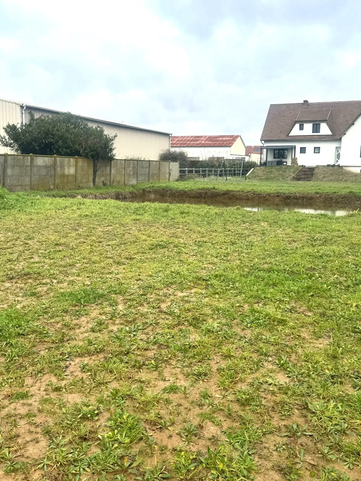 Terrain à bâtir de 662 m² à Gellainville, proche de Chartres 