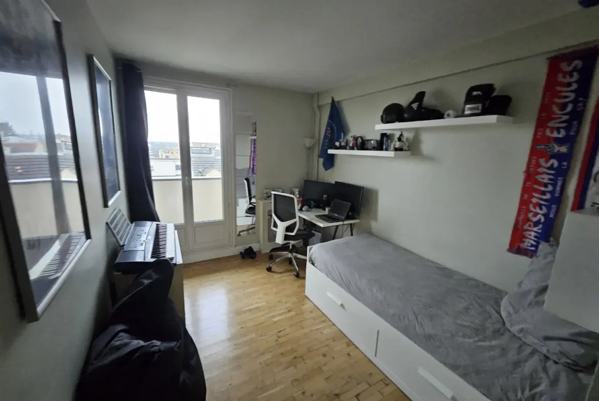 Spacieux appartement 4 pièces à vendre à Trappes 