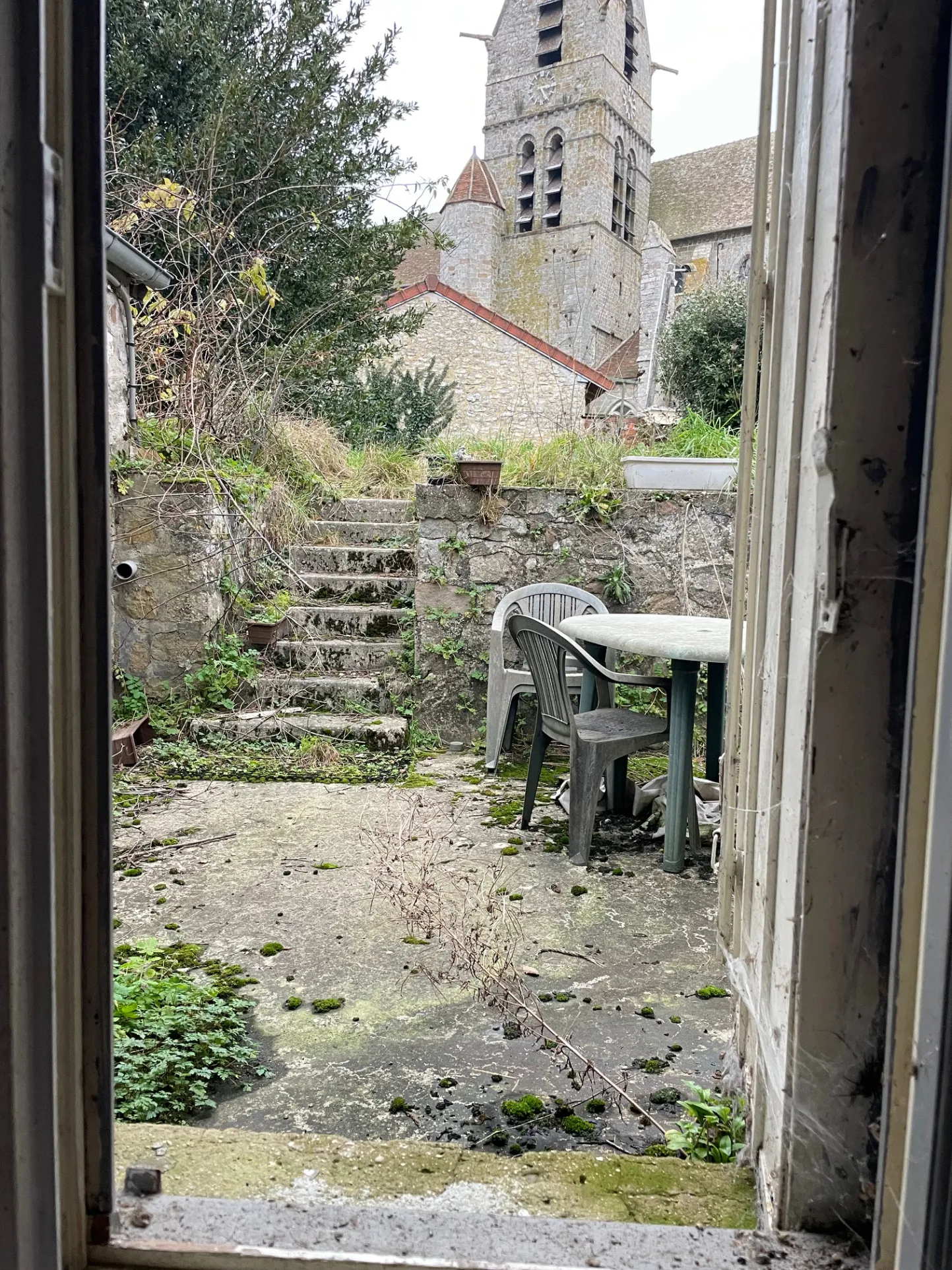 Maison de village à vendre à Rampillon avec jardin 