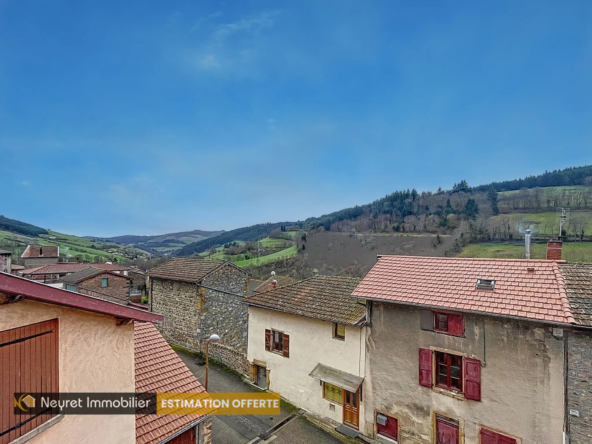 Maison à rénover de 75 m² à Valsonne - 56 000 EUR