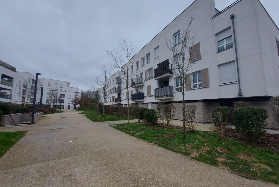 Appartement moderne à vendre à Bois-D'Arcy - 39 m² avec balcon 