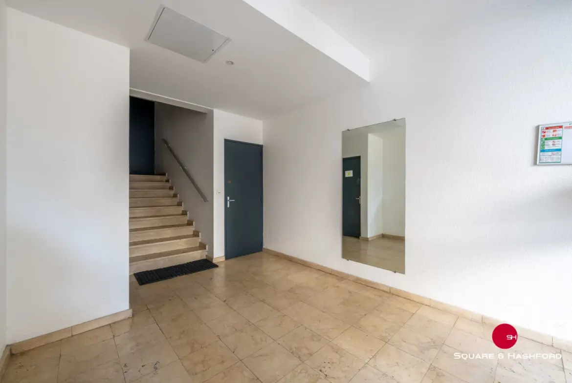 Vaste appartement T1 avec balcon et vue dégagée à Talence 