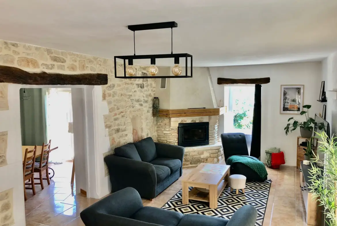 Vente Maison de Village à Issirac - 125 m² Habitable 