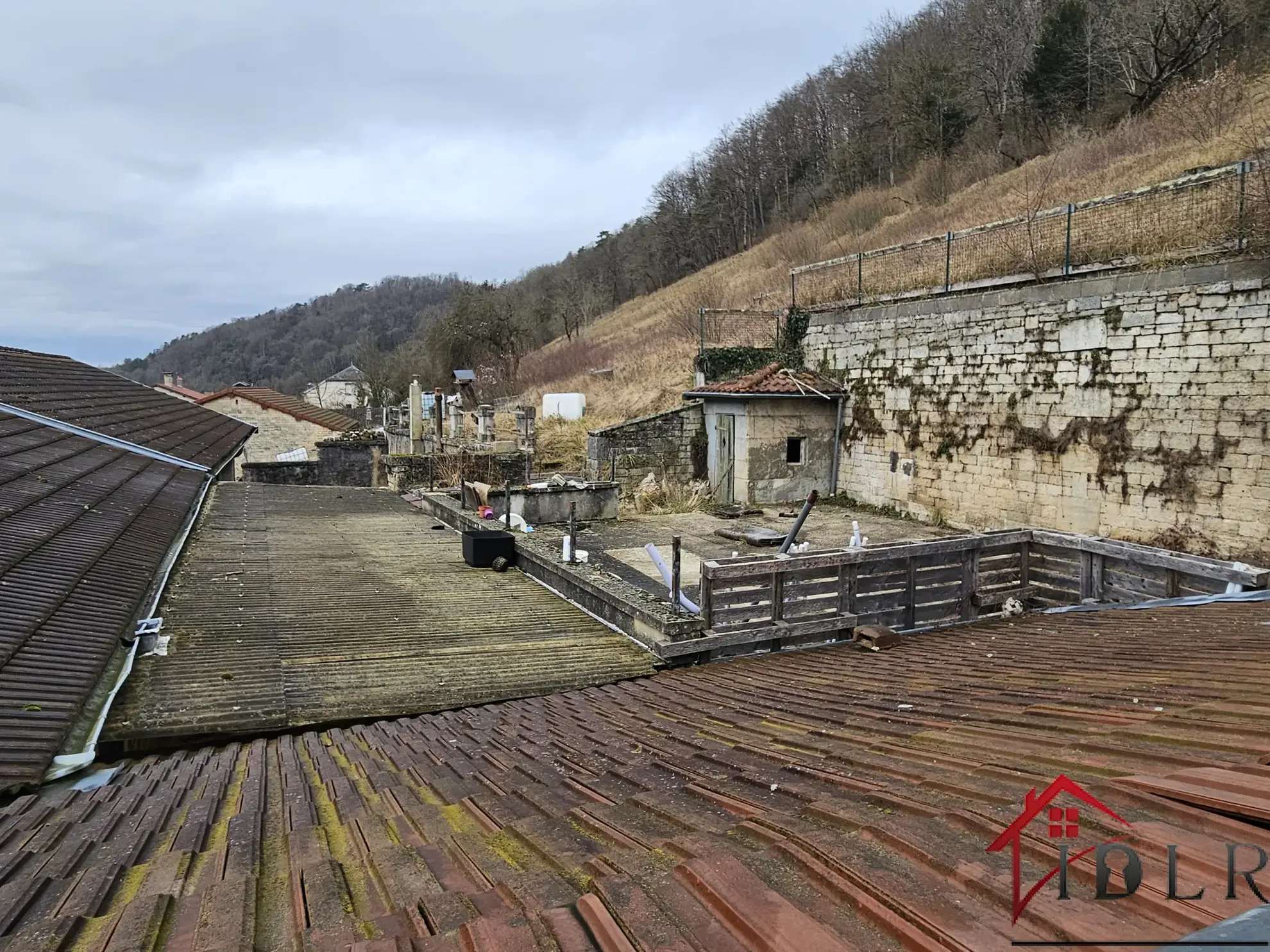 Maison à Chevillon avec Potentiel à Aménager 