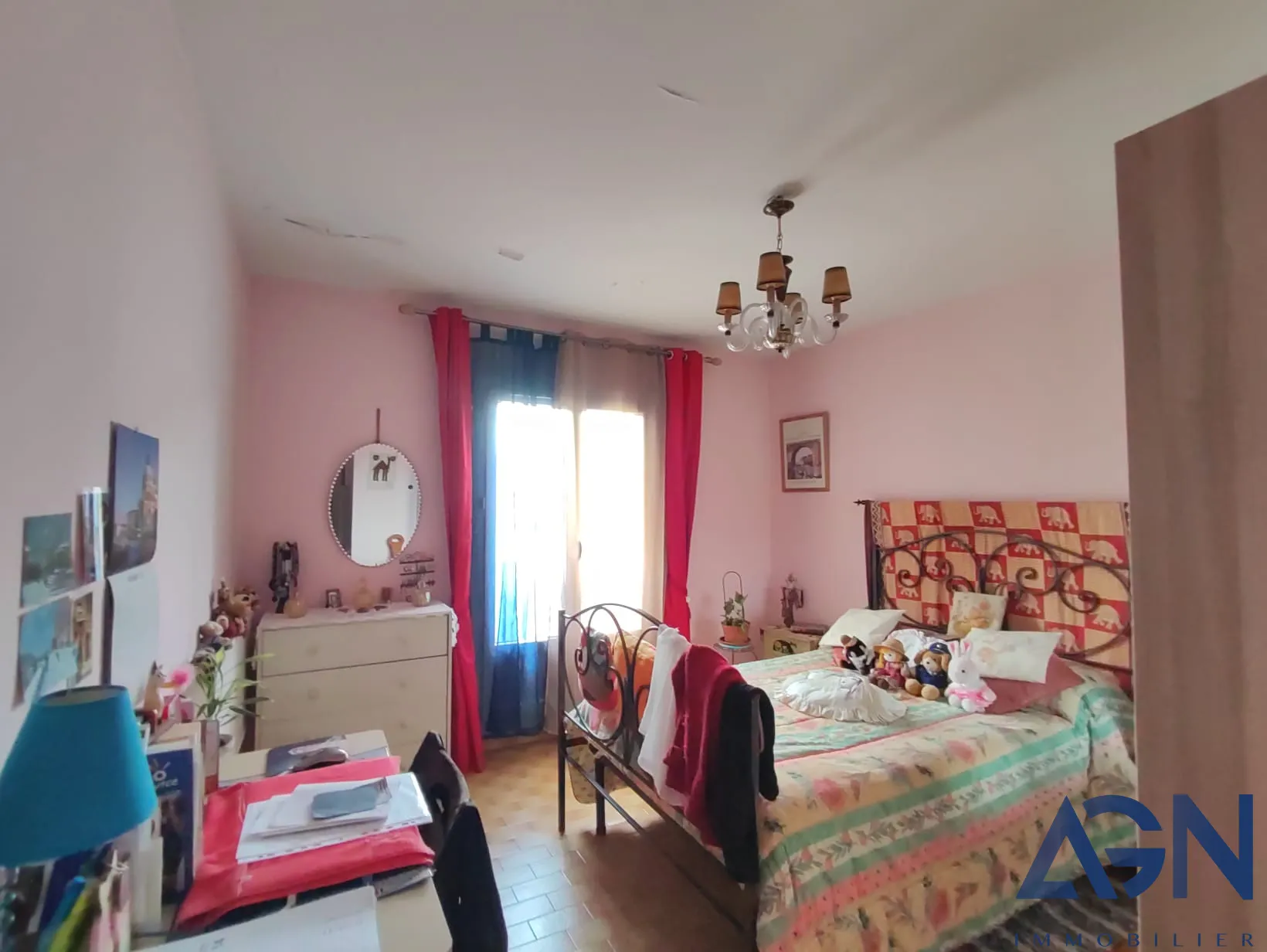 À vendre : Appartement 2 pièces de 49,59 m² avec loggia à Agde 