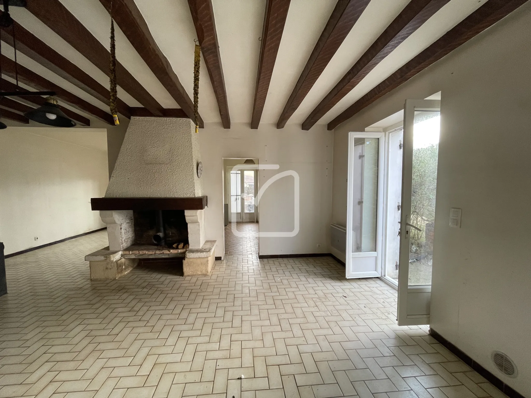 Maison familiale en pierre à vendre à Alles-sur-Dordogne 