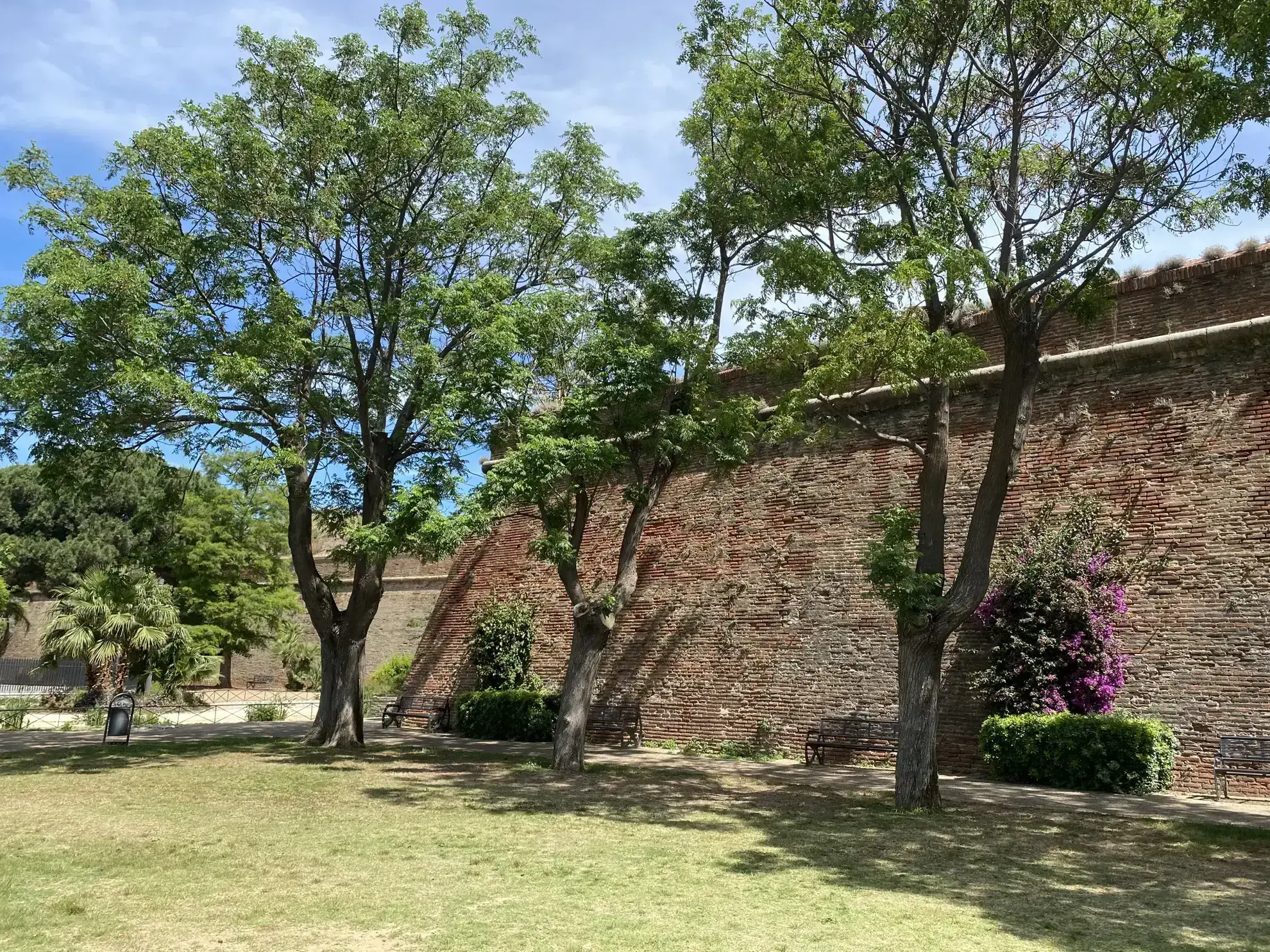 Appartement lumineux T3 à vendre au jardin des remparts à Perpignan 