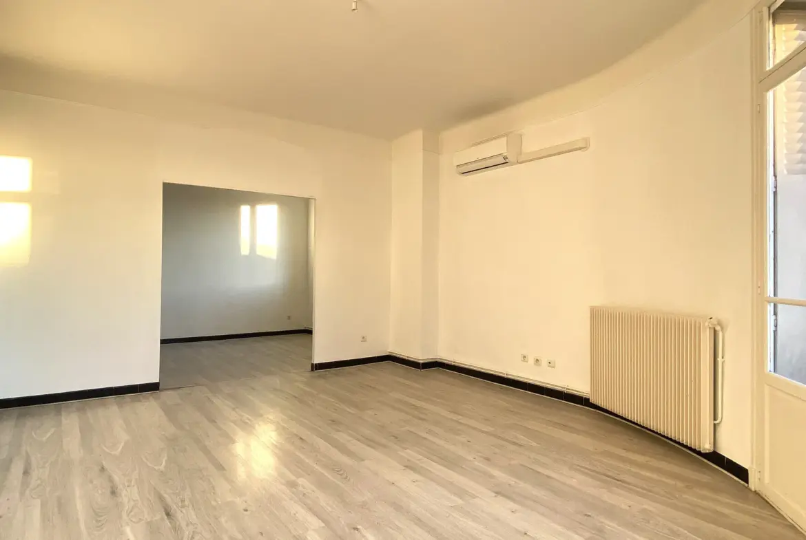 Appartement lumineux T3 à vendre au jardin des remparts à Perpignan 