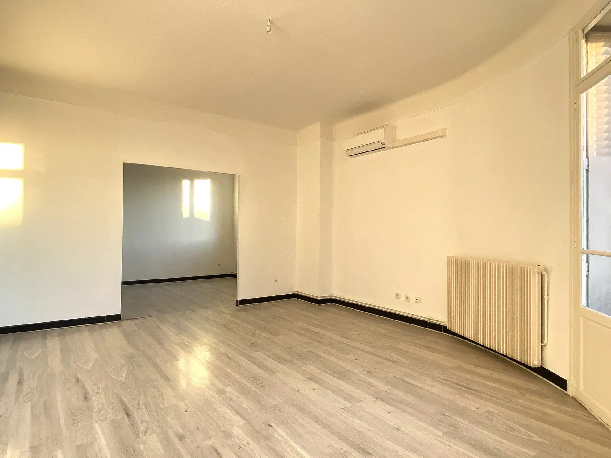 Appartement lumineux T3 à vendre au jardin des remparts à Perpignan 